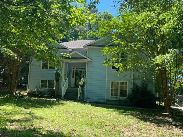 7262 Pinecrest DR, Douglasville, GA 30134