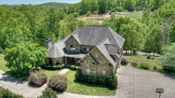 168 Scenic Heights DR, Blue Ridge, GA 30513