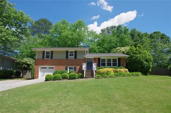 Decatur, GA 30033,3006 Delcourt DR