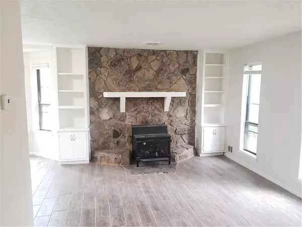 Rex, GA 30273,7042 Babbling Brook DR