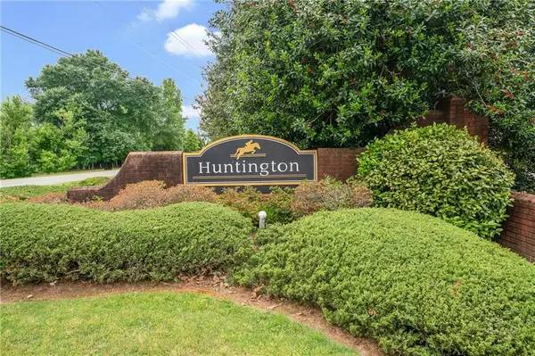 Cumming, GA 30040,5445 Landseer WAY