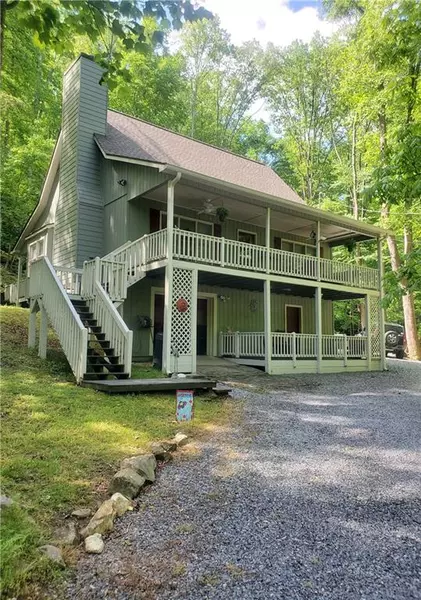 521 Lemmon LN, Ellijay, GA 30540