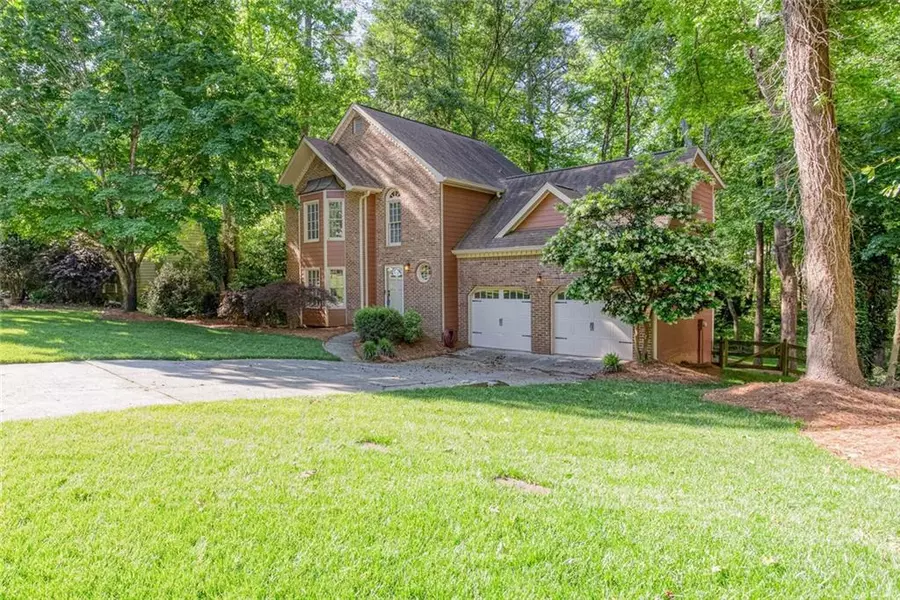 19 Peggy CT NW, Marietta, GA 30064