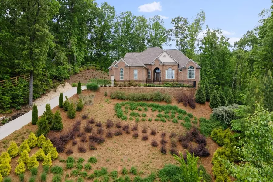 814 Waterford Estates MNR, Canton, GA 30115