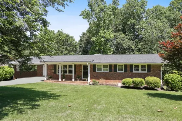 3825 Highview TER, Smyrna, GA 30082