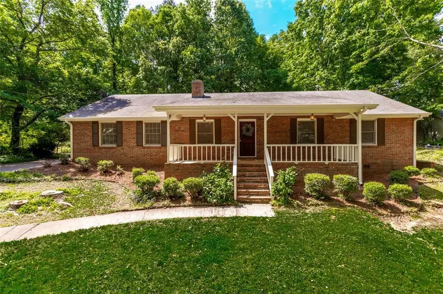 2995 Sharon LN, Cumming, GA 30041