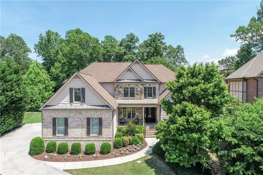 3039 English Manor LN, Buford, GA 30519