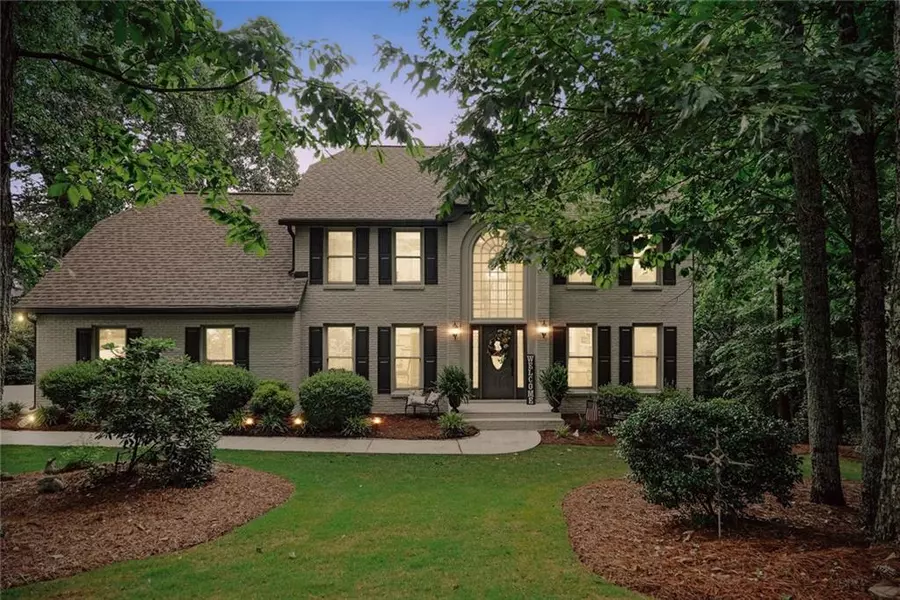 260 N Peak DR, Alpharetta, GA 30022