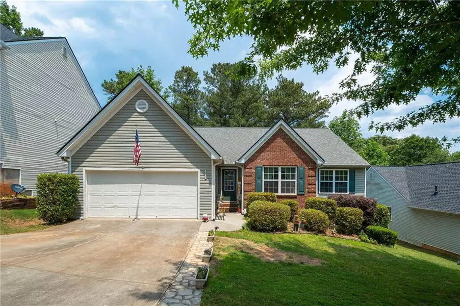 2030 Mina Lane DR, Buford, GA 30518