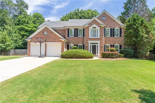 135 Smithdun LN, Sandy Springs, GA 30350