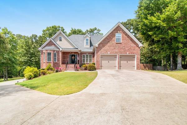 12 Golden Eagle DR, Adairsville, GA 30103