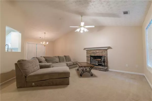 Winder, GA 30680,952 Azalea CT