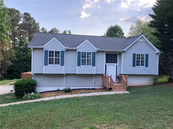 3440 Highland WAY,  Loganville,  GA 30052