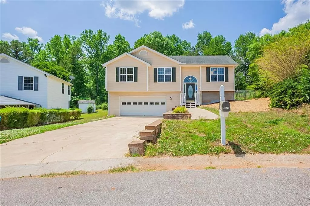 Flowery Branch, GA 30542,6029 Rose CT