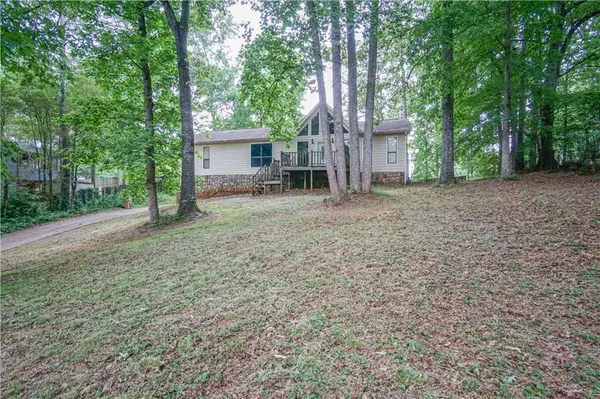 147 W Putnam Ferry RD, Woodstock, GA 30189