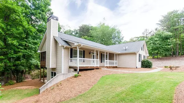 34 Chestatee View CT, Dawsonville, GA 30534