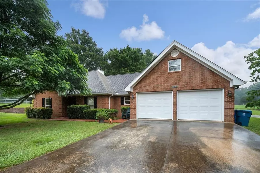 5601 Tranquility DR, Braselton, GA 30517