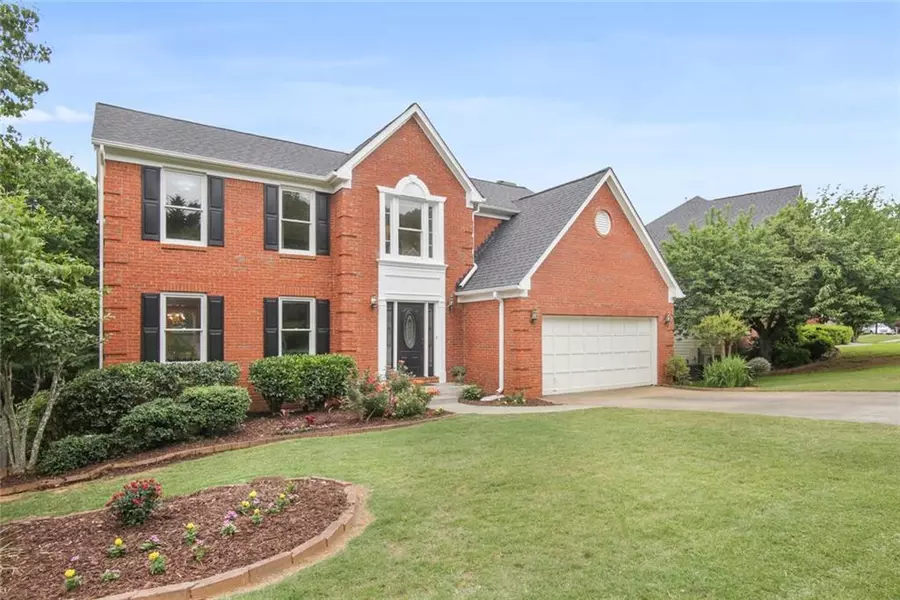 3252 Pomarine LN, Peachtree Corners, GA 30092