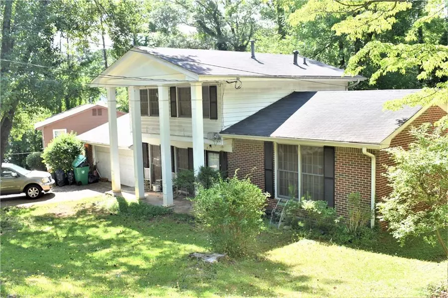 4207 Colony East DR, Stone Mountain, GA 30083