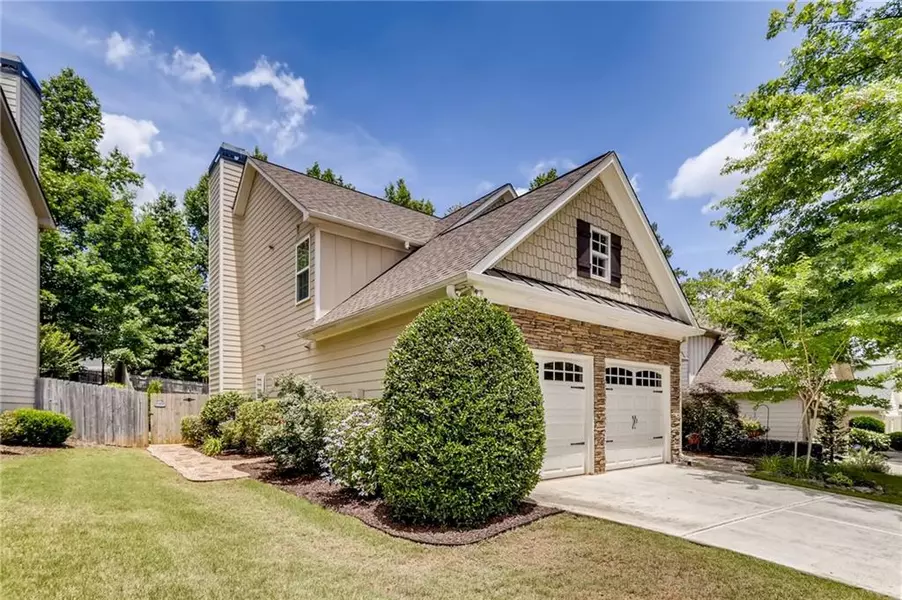 426 Highlands LOOP, Woodstock, GA 30188