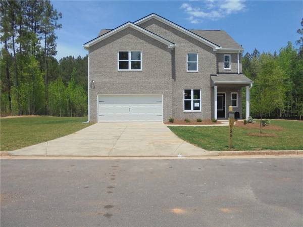 135 Triumph TRL, Covington, GA 30016