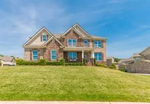 8725 Cobblestone LN, Cumming, GA 30041