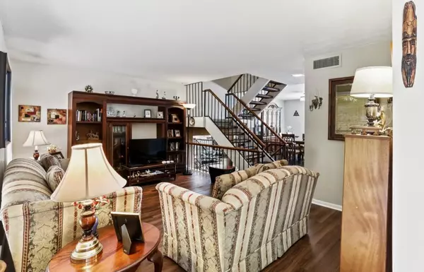 Sandy Springs, GA 30328,7307 Cardigan CIR