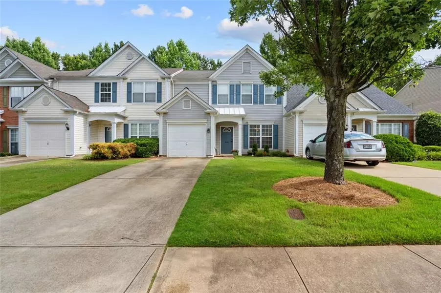 5366 MEDLOCK CORNERS DR, Peachtree Corners, GA 30092