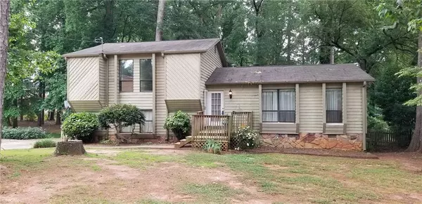 1054 Stone Mill RUN, Lawrenceville, GA 30046