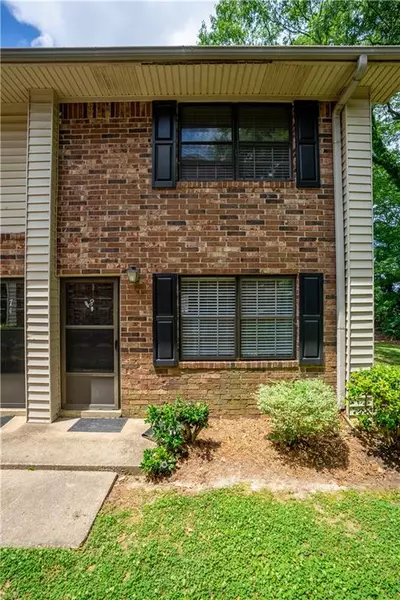 1235 Riverside DR #8C, Gainesville, GA 30501