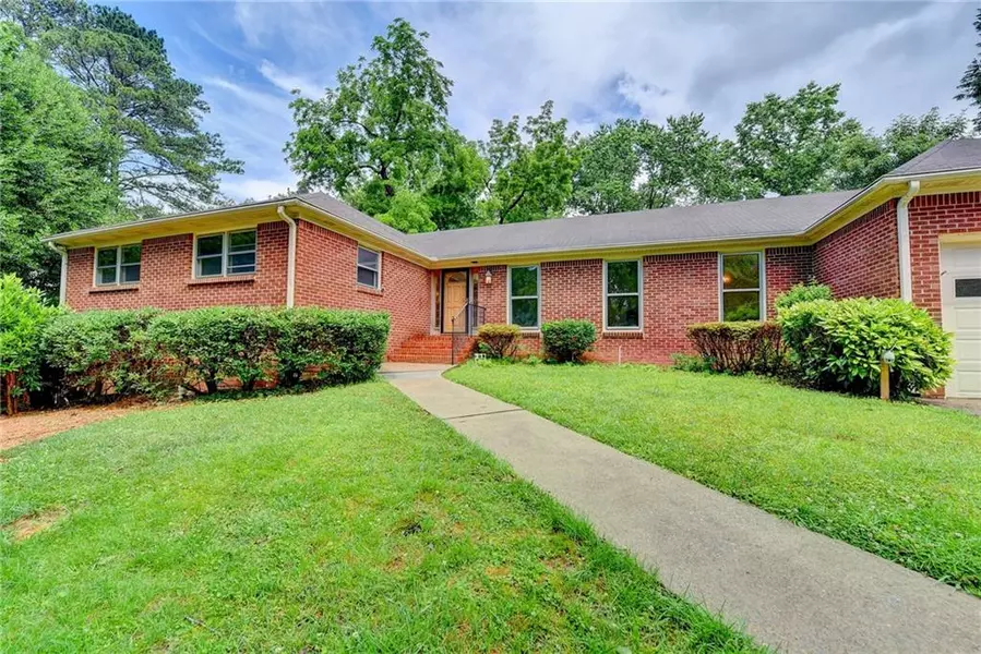 4823 Blyth CT, Dunwoody, GA 30338