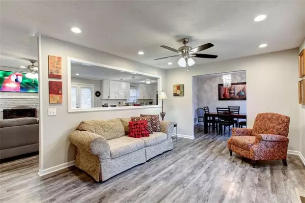 Woodstock, GA 30189,Address not disclosed