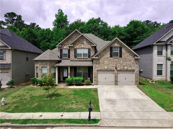 3483 Woodshade DR, Loganville, GA 30052