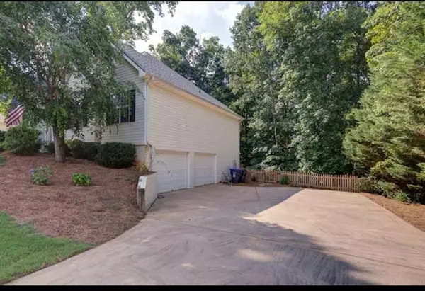 Cumming, GA 30028,4445 Longmont DR