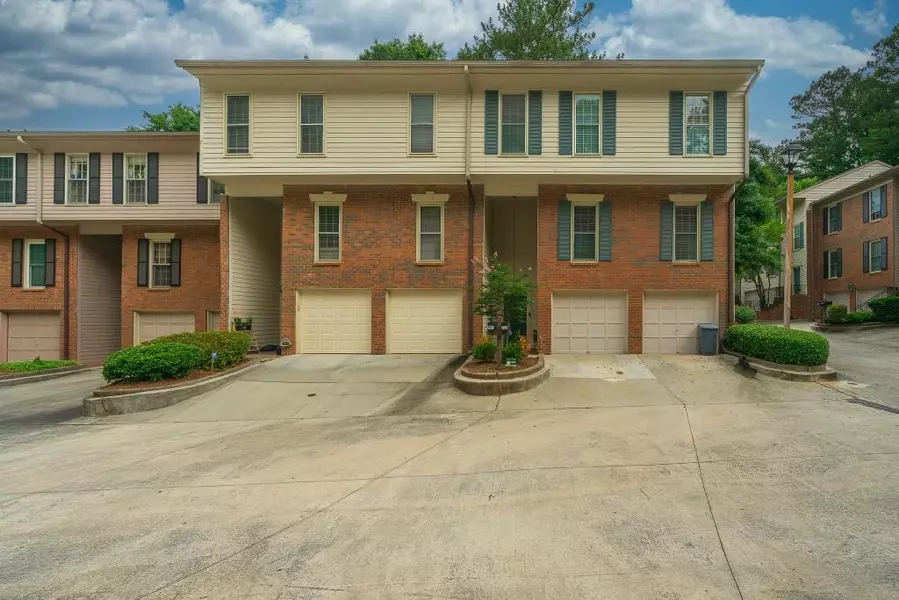 504 Brandywine CIR #504, Sandy Springs, GA 30350