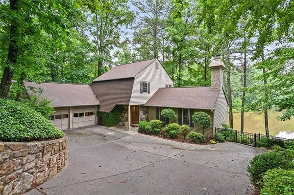 4045 Loch Highland PASS NE, Roswell, GA 30075