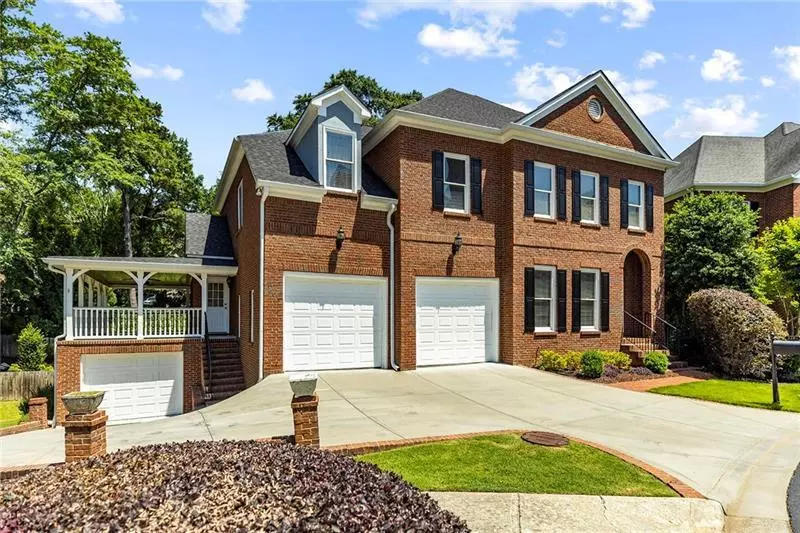 2284 Valley Brook WAY NE, Brookhaven, GA 30319