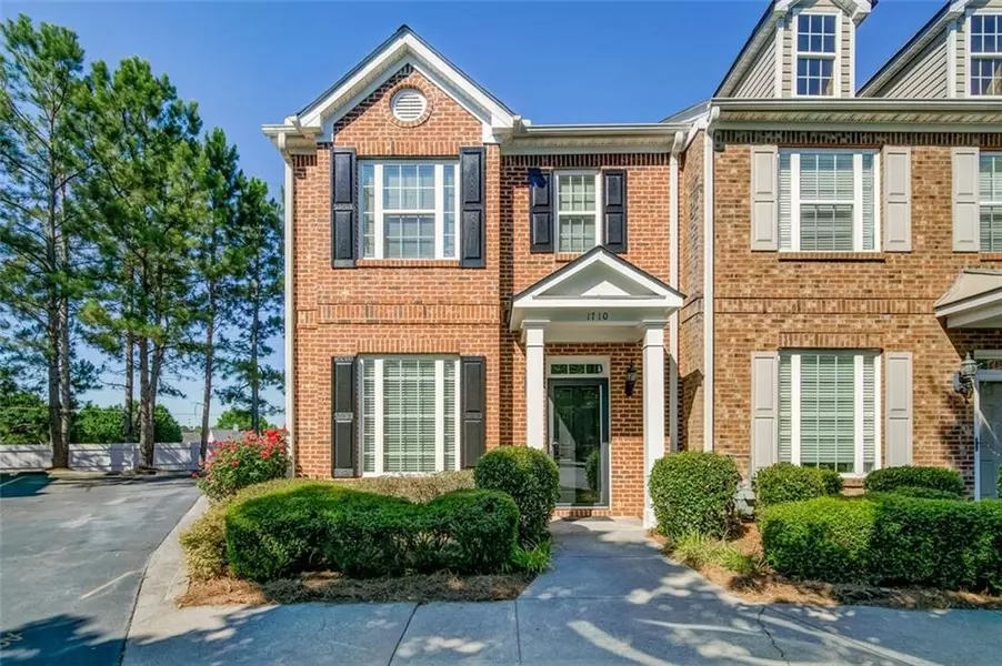 1710 Heights CIR NW, Kennesaw, GA 30152