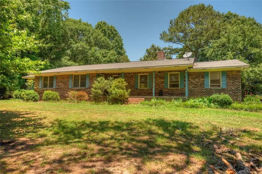 472 Lovebridge RD NE, Calhoun, GA 30701