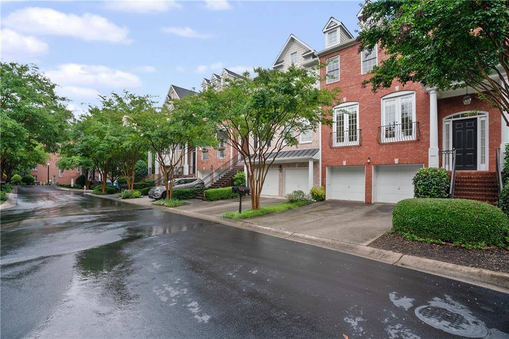 Atlanta, GA 30339,3022 Riverstone TRL