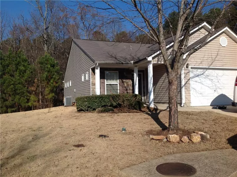 187 Topaz DR, Dallas, GA 30132