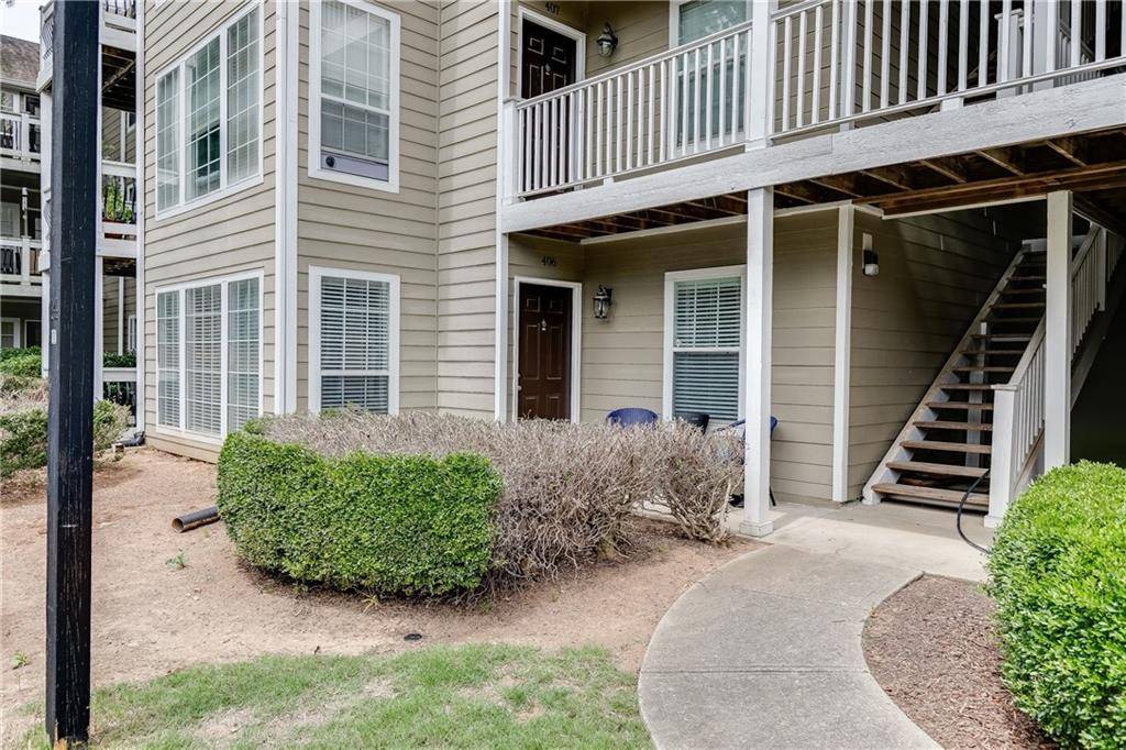 406 Berkeley Woods DR, Duluth, GA 30096