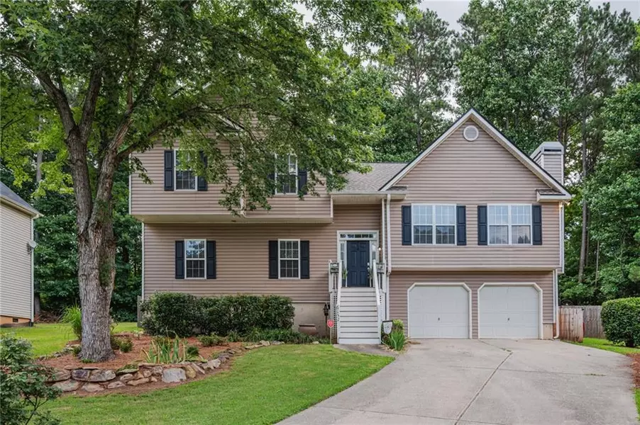 6152 Autumn View CV NW, Acworth, GA 30101