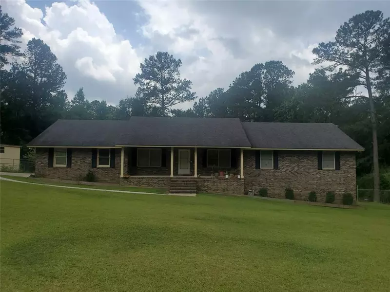 3043 EDGEWOOD DR NE, Milledgeville, GA 31061