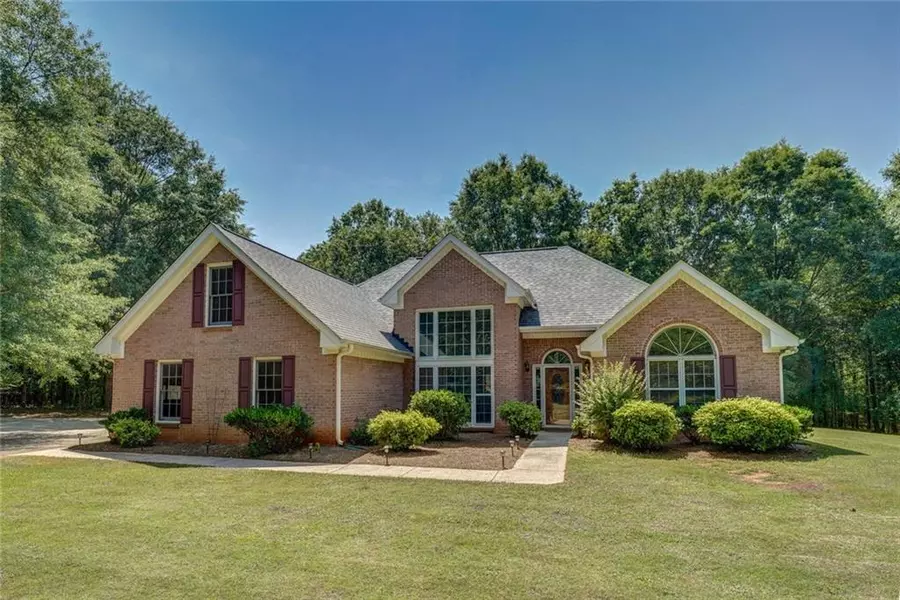 1580 River Cove RD, Social Circle, GA 30025