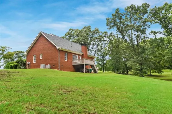 Winder, GA 30680,602 IRIS LN