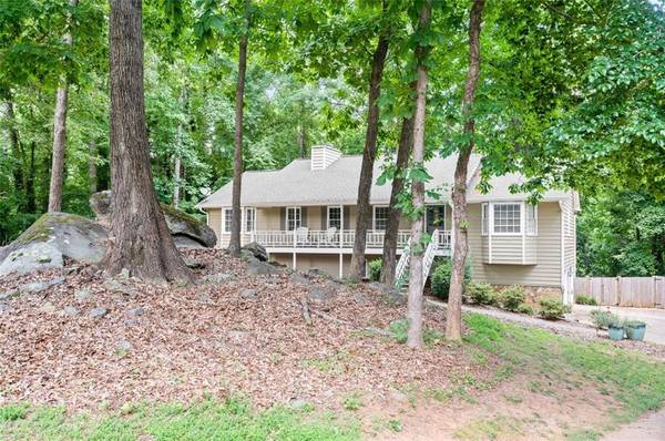 764 PICKETTS RDG, Acworth, GA 30101