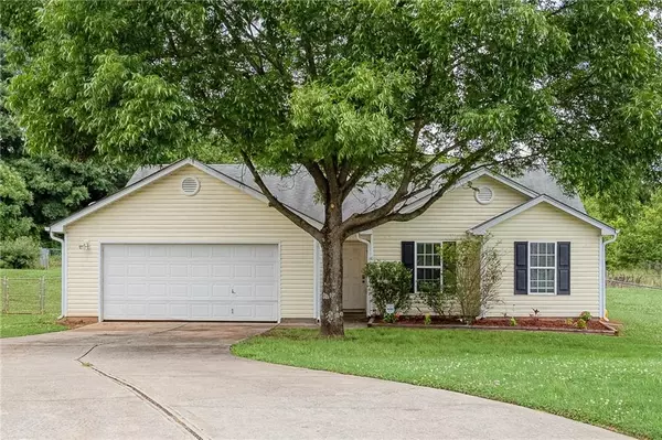 206 Tia CT, Bethlehem, GA 30620