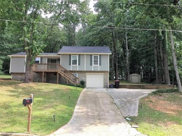 4492 Sunflower DR, Douglasville, GA 30135