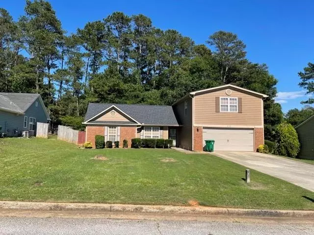 3192 Pearce CT, Lithonia, GA 30038